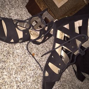 Black gladiator sandals❣️